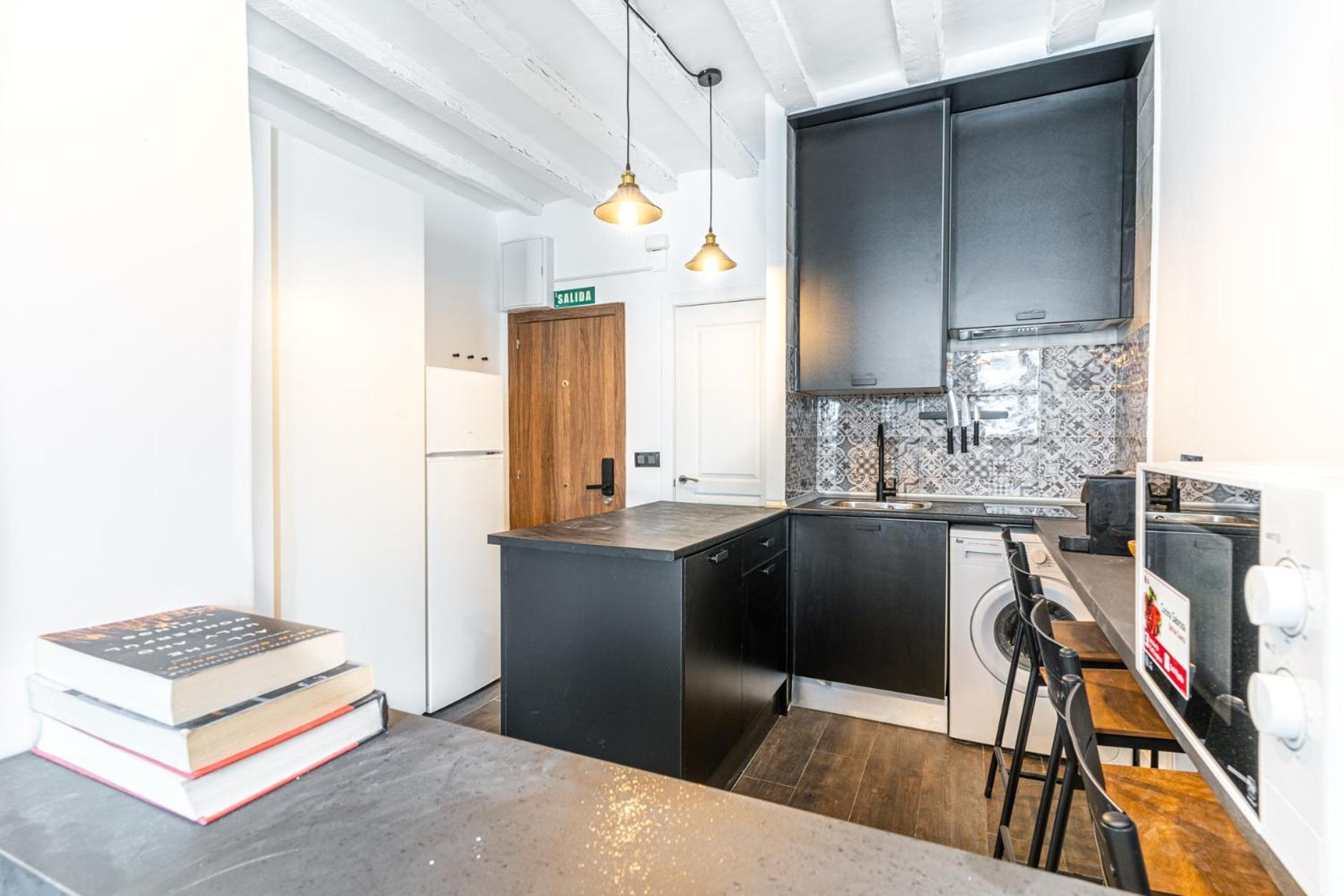 Vr Estudios Apartments Madrid Bagian luar foto