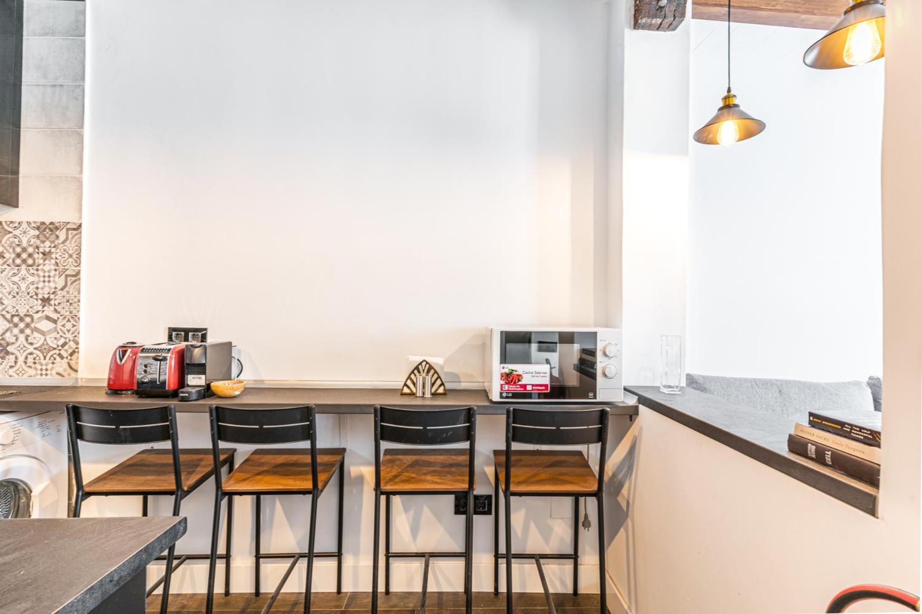 Vr Estudios Apartments Madrid Bagian luar foto