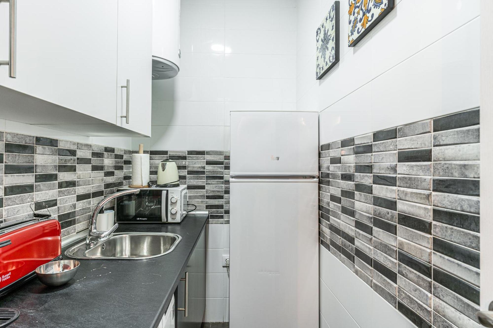 Vr Estudios Apartments Madrid Bagian luar foto